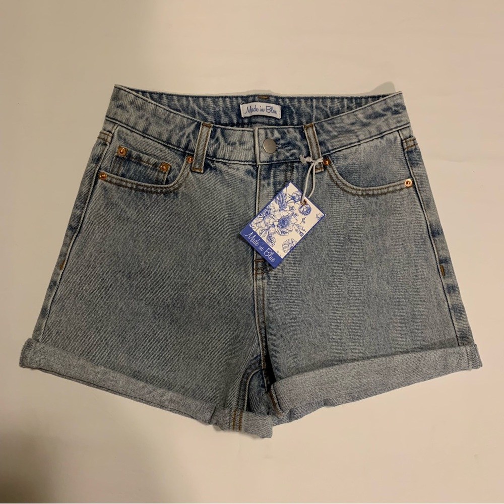 Made in Blue | Women’s Shorts | 100%  Cotton Size 0/24  | 54542